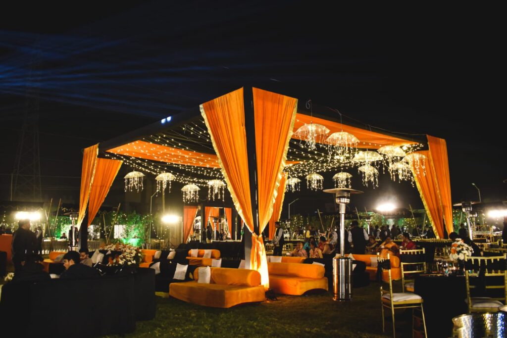 URBAN SUITES BY BLUSALZZ